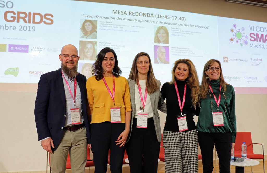 Congreso Smart Grids (@congresosg) on Twitter photo Finaliza la Mesa Redonda ‘Transformación #ModeloOperativo y de negocio del #SectorEléctrico’ en VI Congreso #SmartGrids #CongresoSG6 con la participación de <a href="/RedElectricaREE/">Red Eléctrica</a> <a href="/SchneiderES/">SchneiderElectric ES</a> <a href="/everis/">김영록</a> <a href="/iberdrola/">Iberdrola</a> modera <a href="/sjunestrand/">Stefan Junestrand</a> <a href="/CongresoSG/">Congreso Smart Grids</a> <a href="/grupotecmared/">GRUPO TECMA RED</a> congreso-smartgrids.es/programa/ Finaliza la Mesa Redonda ‘Transformación #ModeloOperativo y de negocio del #SectorEléctrico’ en VI Congreso #SmartGrids #CongresoSG6 con la participación de <a href="/RedElectricaREE/">Red Eléctrica</a> <a href="/SchneiderES/">SchneiderElectric ES</a> <a href="/everis/">김영록</a> <a href="/iberdrola/">Iberdrola</a> modera <a href="/sjunestrand/">Stefan Junestrand</a> <a href="/CongresoSG/">Congreso Smart Grids</a> <a href="/grupotecmared/">GRUPO TECMA RED</a> congreso-smartgrids.es/programa/