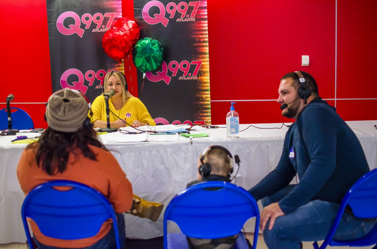 Q997Atlanta's tweet image. Did you catch my interview with the precious Lyle? He loves dogs, friends, and house slippers. We are at @childrensatl for our #MakingMiracles Radiothon raising money! Text Miracle to 64636 or Call 1-866-781-8811 or donate online @ choa.org/radiothon - @RachelRyanRadio
