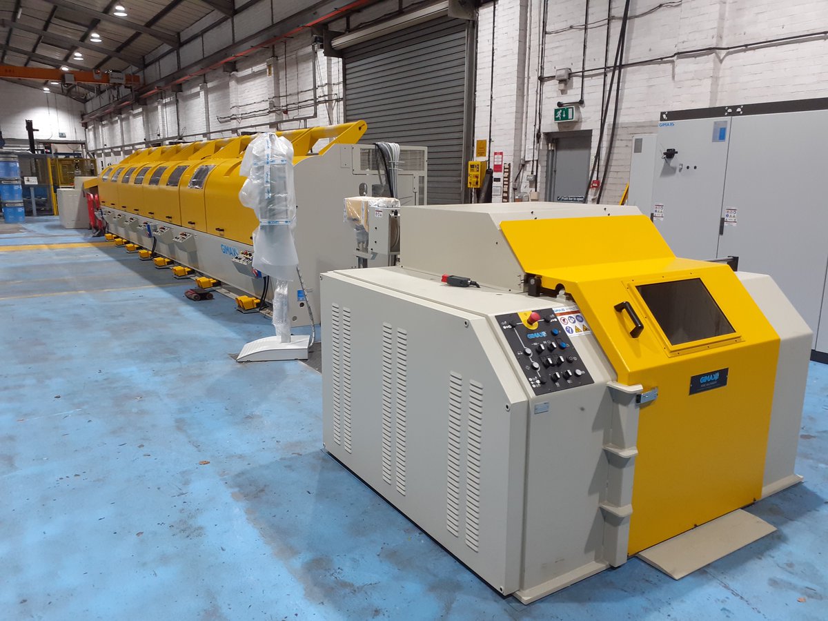 CorewireLtd's tweet photo. Arrival and offloading of our brand new #GIMAX drawing line was fantastic to witness! Great job by all involved in the safe transport and unloading of the precious cargo. Installation and commissioning next......#Quality #FluxCoredWire #Corewire #Weldclad #Forgeweld #Cortech https://t.co/JfqZTgf0FP
