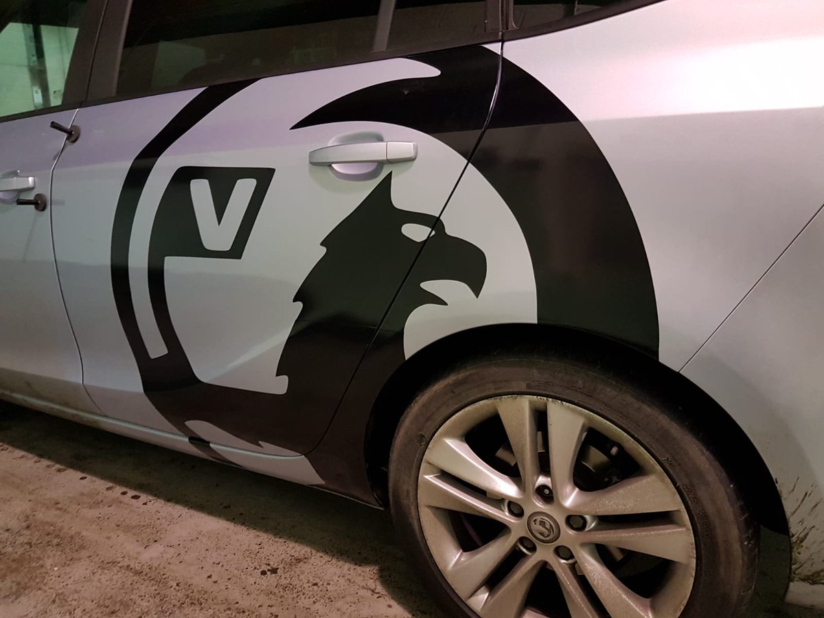 #custom #design #decal #graphics #graphicsdesign #vauxhall #zafira #wrapped #vinylwrapped #vehiclemodification #TAShull #hullbusiness #eastyorkshire