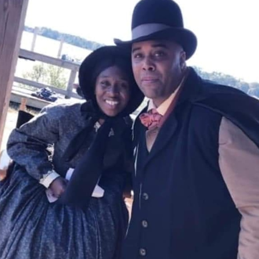 cclarkinspire7's tweet photo. Love my @HarrietFilm family ! What a blessing....So inspired and as always much love to my sis and mentor @CynthiaEriVo for her brilliant work along with her nominations from the @goldenglobes , @CriticsChoice and @SAGawards 🙏 #CynthiaIsOurHarriet #CynthiaWillWin #OscarsNext https://t.co/hb4IQIvBxE