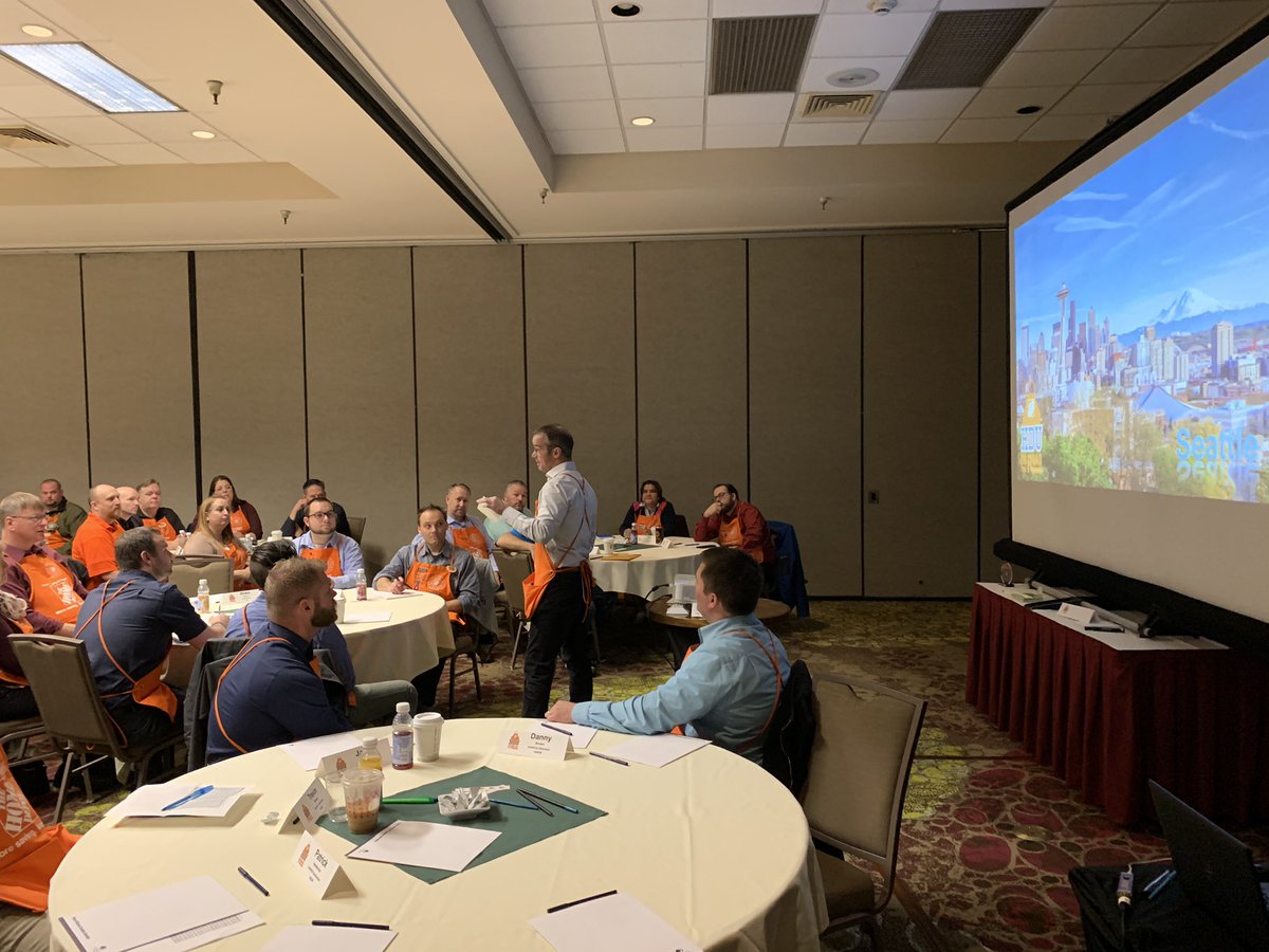 Dennis Riebel tweet media