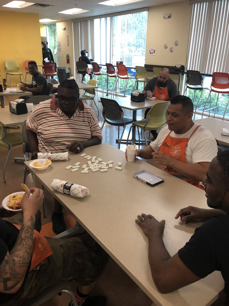 PompanoDC3454's tweet photo. Day 4- Games Day w/ Chips and Salsa!! https://t.co/6U19Pac4hI