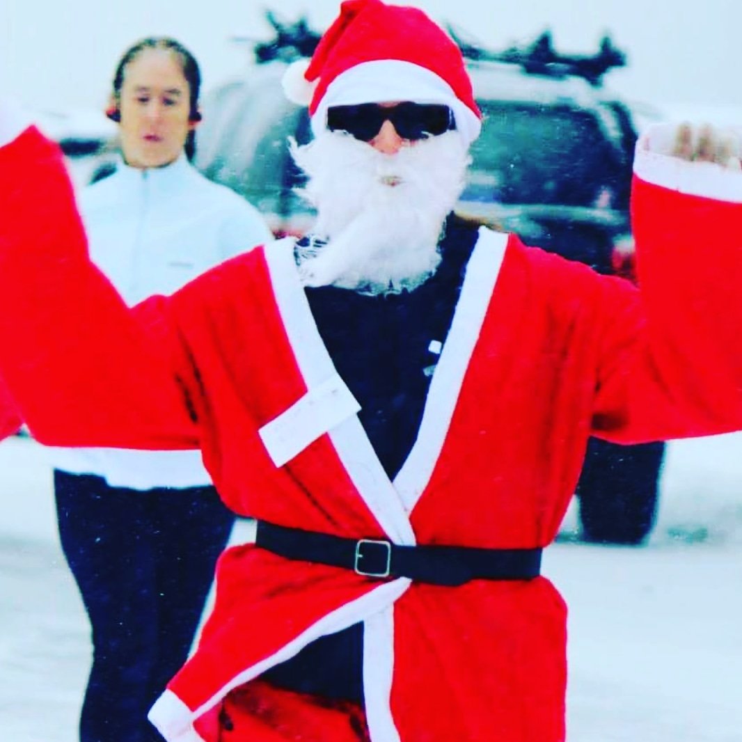 SmithtownRunCo's tweet image. #TBT Dec 14 2013 when we got snow at the prediction run! Don't worry we have also had years in the 70s!
.
Please join us this year on December 14th to help benefit John Theissen Children's Foundation. 
#SmithtownRuninng #RunLI #JTCF #5k