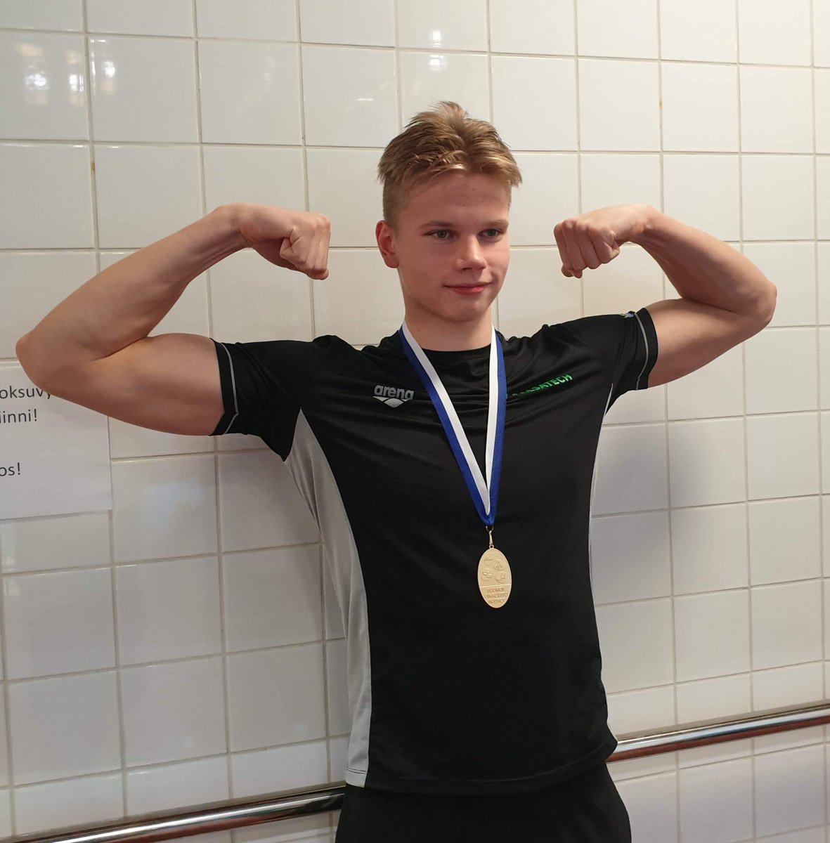 Meidän suojatti #ronnybränkärr takoo Sm-uinneissa huikeita tuloksia. Kautta aikojen nopein 17-vuotias! Onnea Ronny! #kemi #smuinnit