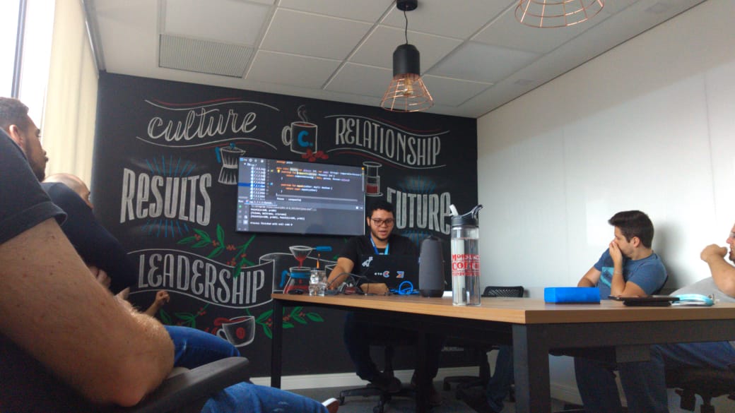 eduardosouza's tweet photo. E mais uma Guilda de #kotlin acontecendo na @contabilizei .
E, não se esqueça. KotlinConf Global 2019 - Curitiba, dia 25 de janeiro de 2020.
Inscreva-se em https://t.co/oDKBsT9w2B
Submeta a sua palestra em https://t.co/vpWHZBocIj
#kotlin #kotlinconf #contabilizei #cwb https://t.co/5tQf2qu3dI