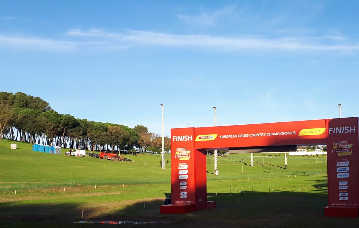 GAM_Soluciones's tweet photo. El Campeonato de Europa de Cross reúne en Lisboa a mas de 600 atletas de 40 países. GAM Eventos instala dos espectaculares pantallas de 40 y 60 m2 , sonido y grupos electrógenos para que nada pueda fallar.
#GAMEventos #GAMSoluciones #Pasiónporelservicio https://t.co/98XxQLM6Zl