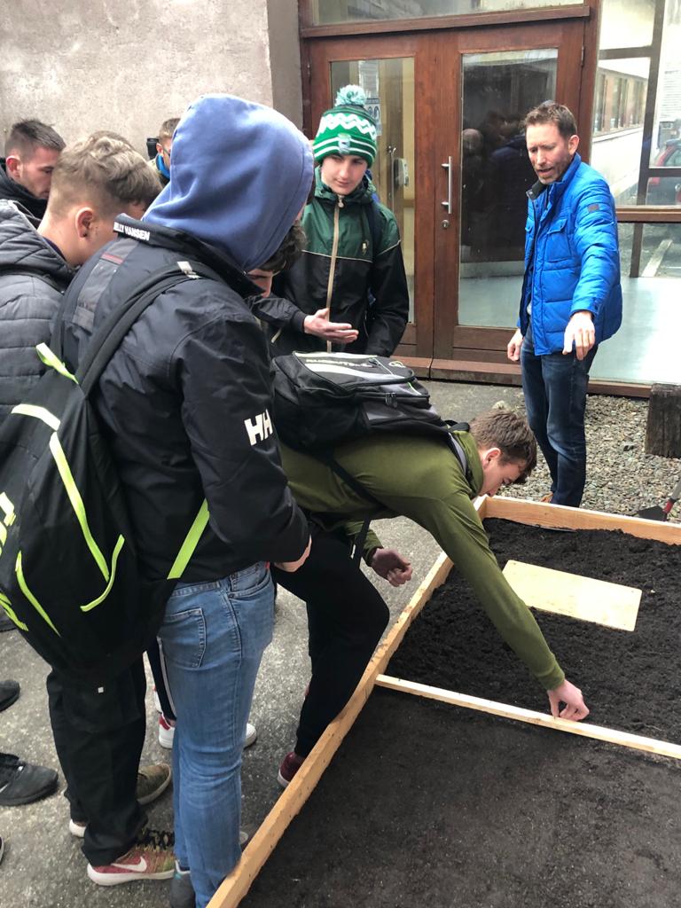 ATU_Connemara's tweet photo. First year GMIT Letterfrack students recently planted acorns kindly donated by @coilltenews nursery in Carlow. The students learnt about the complete lifecycle from seed to furniture. 
Each student will take a sapling with them upon their #graduation from #gmitletterfrack https://t.co/rv9QTTKeCl