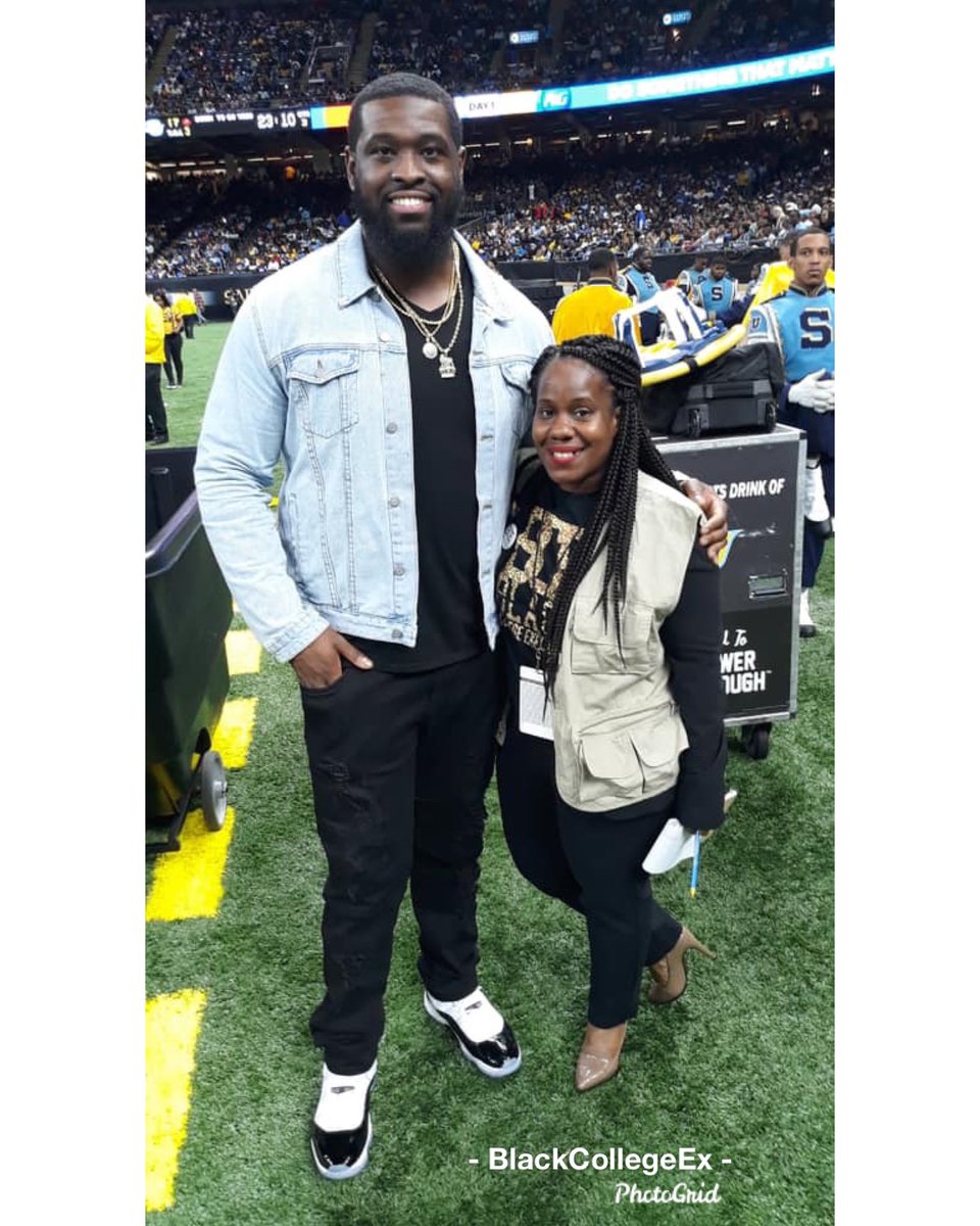 BlackCollegeExp's tweet image. Shout out to @T_Armstead72 being nominated as Walter Payton Man of the Year! I mean the award is named after an HBCU grad! Give it 🤣🤣 jk!! 🖤💛⚜️⚜️ #WhoDat #UAPB #SWACMade @theswac @UAPBLionsRoar