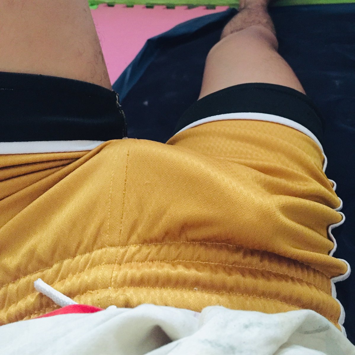 notesalter's tweet photo. Kakagising lang. Ano na? 😂

RT for more pics and vids
#pinoy #bagets #bagetssarap #pinoybukol #pinoybakat #pinoybulge #pinoynamasarap https://t.co/tGhBX2jFRO