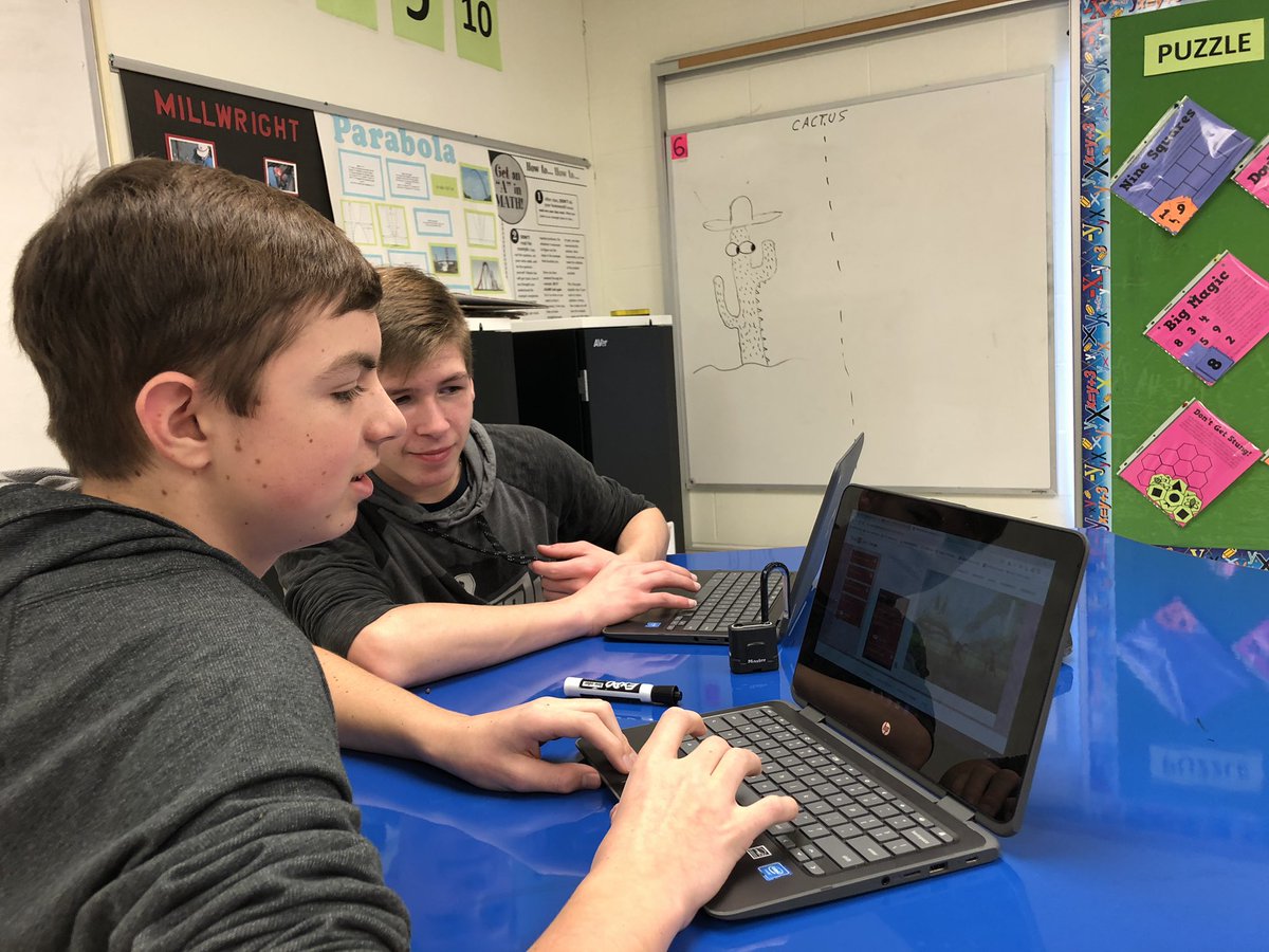 lesleyaanderson's tweet photo. Helping Wonder Woman today in math class #HourofCode2019 #BGCCodes @nicbatte @SHHSCrusaders https://t.co/tQ2qCOaBwz