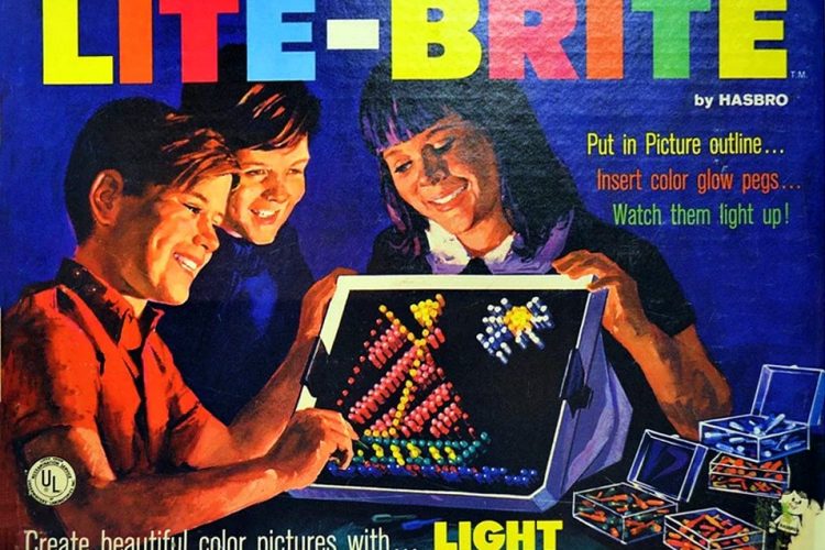 kid_number's tweet photo. Check out this vintage box lid from a Lite-Brite circa the mid-1960s. This marvelous toy is still in the market. Did you own a Lite-Brite as a kid? What did you create from this light-up toy? #hasbro #kidnumberone #hasbrotoys #toys #holidaygiftguide https://t.co/tEtQvrGOVS