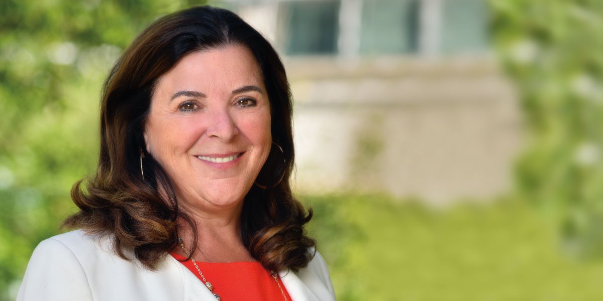 MemorialU's tweet photo. Memorial University’s 13th president and vice-chancellor is Dr. @Vianne_Timmons. She will take office on April 1, 2020. https://t.co/9FzJmCVB0C