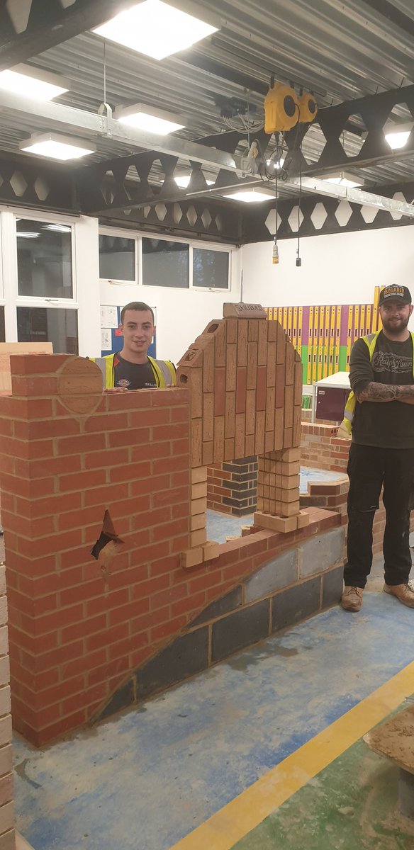 trowel63's tweet photo. @worldskillsuk National finalists NVQ3's @KharbouchZak & @LukeNeville_ replicated one of the final models. The Apollo moon landing, Earth and a Star! Built using @BritainBrickMBH
π§±π§±ππ @FEBrooklands #apprenticeships #brooklandsbrick https://t.co/f4YQmNOgJX