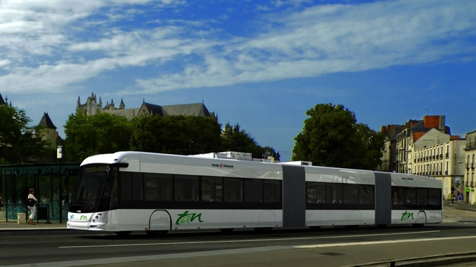 transdevFR's tweet photo. 🆕 Accord renouvelé à @NantesMetropole pour les 6️⃣ prochaines années ! Grâce à notre expertise en économie mixte, nous collaborons avec le @reseau_tan et #Transamo afin d'améliorer toujours plus ce réseau 🤝 #EconomieMixte https://t.co/VPq2AiAwCR
