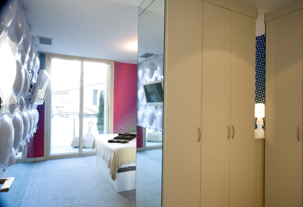 YouStylish's tweet photo. Check out that wicked duplex apartment #B330YS

Super central, 3 bedrooms, 2 bathrooms duplex in the Plaza Catalunya that can accommodate up to6 guests.

🗝️ Check out for more cool apartments by clicking the link in bio @youstylish_apartments https://t.co/Y5hmIq4WYQ