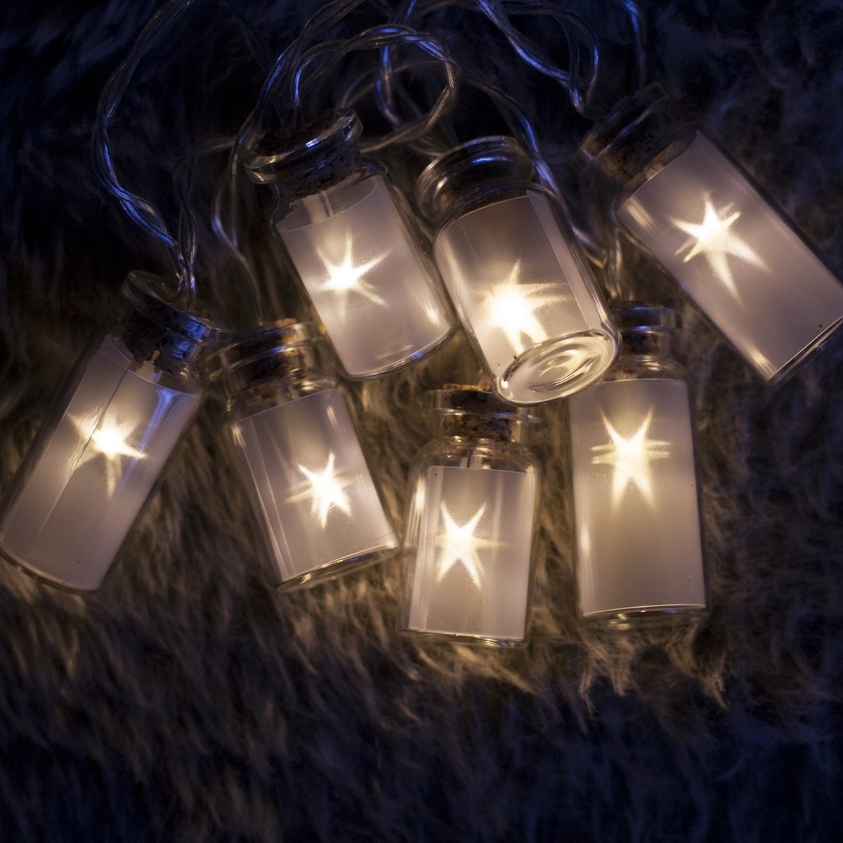 20% off our gorgeous glass battery operated jar lights which comes in 2 versions - clear or star. Limited offer until Sunday, Dec 15th! £7.99 bit.ly/2sn8j0A