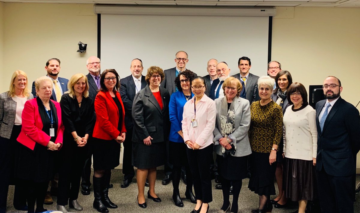 Congratulations to the 2019 graduating cohort of Touro College’s Academy of Leadership and Management! ⁦<a href="/WeAreTouro/">Touro University</a>⁩ #tcalm #facultydevelopment