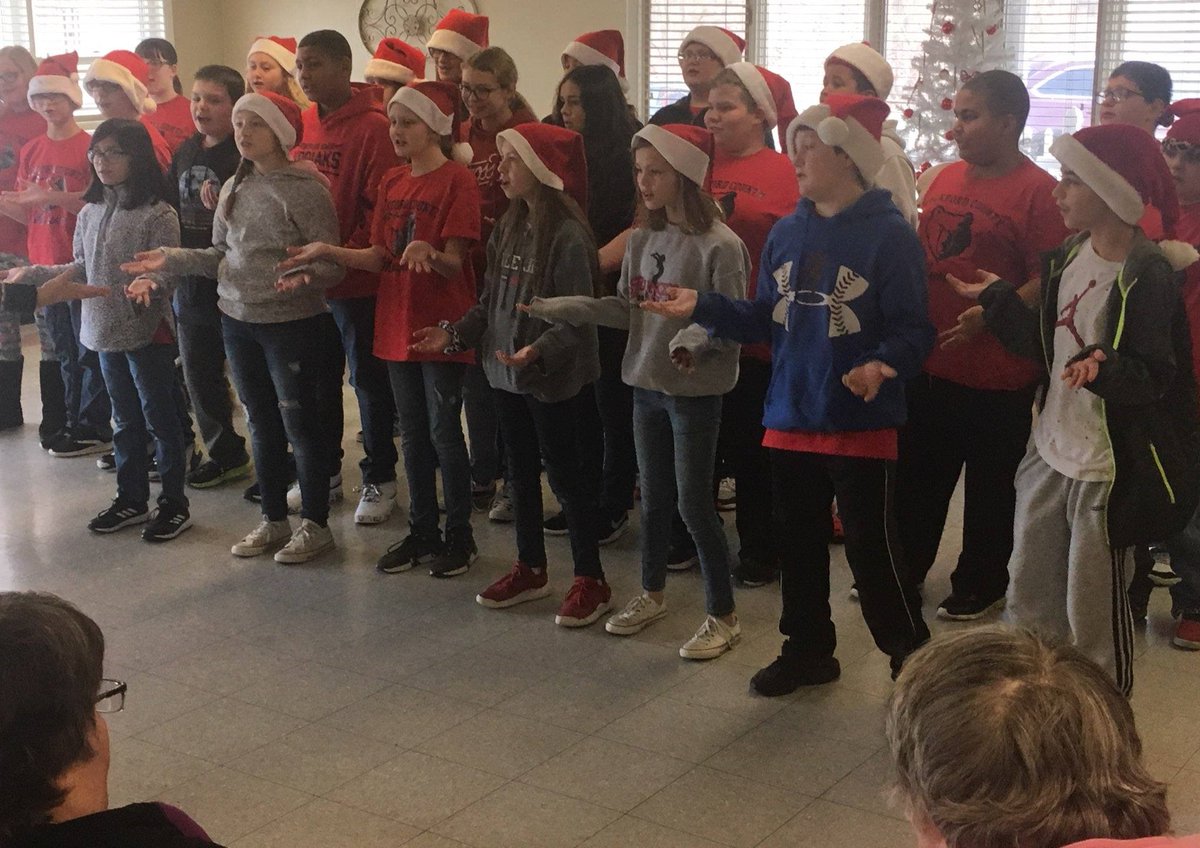BlackfordSchls's tweet photo. Our Montpelier Kodiaks are taking the show on the road today. They stopped by Miller's Merry Manor to sing a few Christmas carols for the residents. Following their impromptu concert, the group will see a performance of the Nutcracker ballet! #HolidaySpirit #FineArtsFun https://t.co/8rZyB9anFB