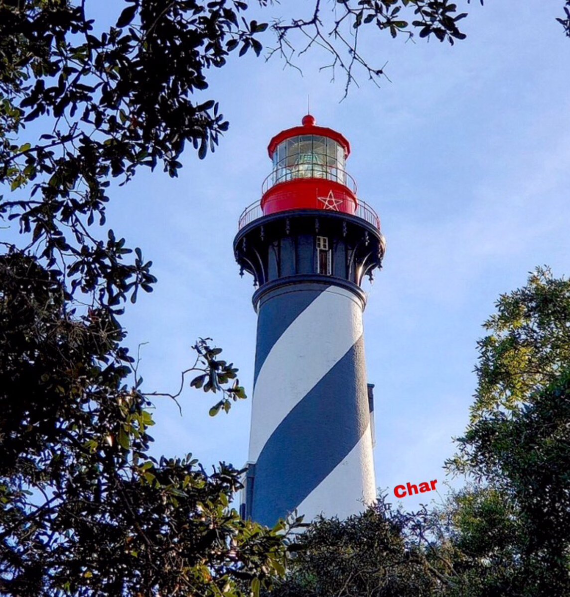 CharFlorida's tweet photo. Sending Love & Christmas Joy
from #SaintAugustine #Florida
to wish you a beautiful day!!
โค๏ธโจ๐โจ๐โจ๐โจโค๏ธ
#Lighthouse #Climb #219Steps
#ChristmasStar #ChristmasTree
#Love #Joy #Blessings
@piero_barone @GianGinoble
@IBoschetto https://t.co/vvoQIrHtjo