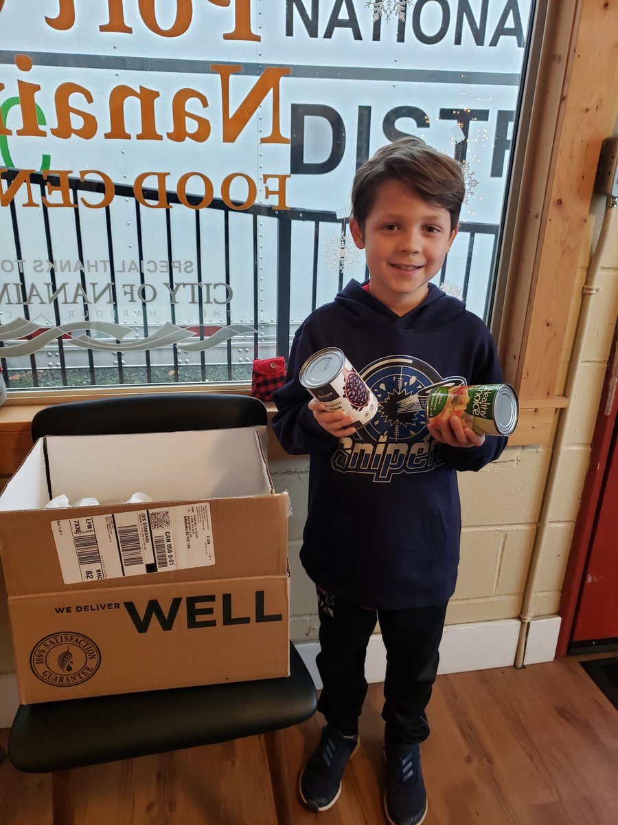 VILoavesFishes's tweet photo. This awesome #birthday kid Landyn collected money and food for us during his birthday! 🎉 It's so great to see how many young people are getting involved with the food bank! #TheFutureIsBright #kidshelping https://t.co/Y4HqVdYUOI