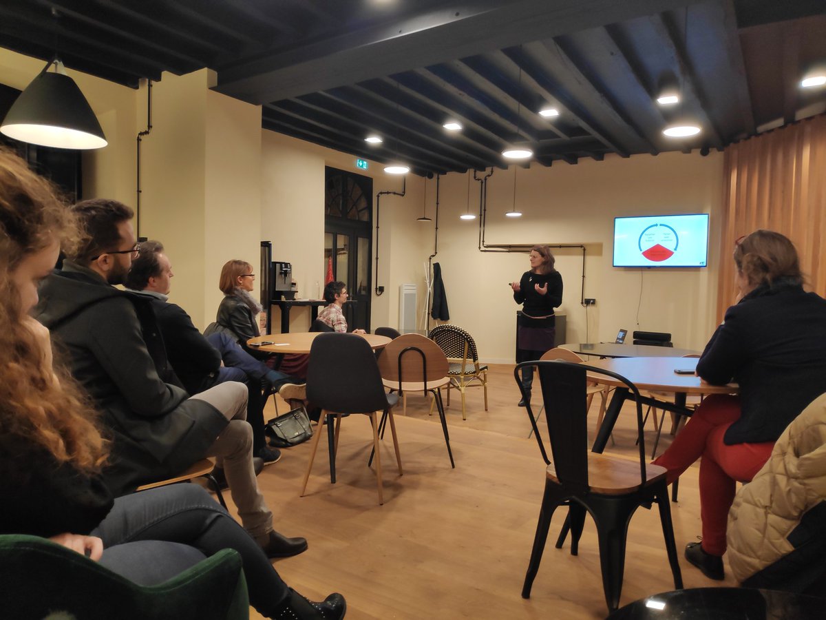 Afterwork by <a href="/leclozr/">l'eclozr</a> #3 avec Fanny Dufour <a href="/TEDxRennes/">TEDxRennes</a> <a href="/mindthegapp/">mindthegap</a> #çasepasseàleclozr