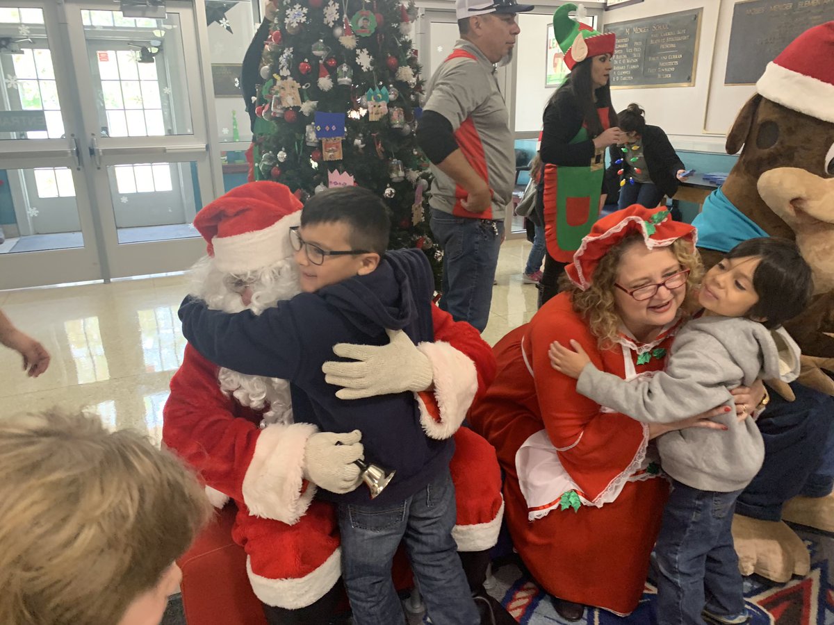 Thank you, Port of Corpus Christi, for bringing Santa to visit our Menger Texans! @CCISD @PoccaPort