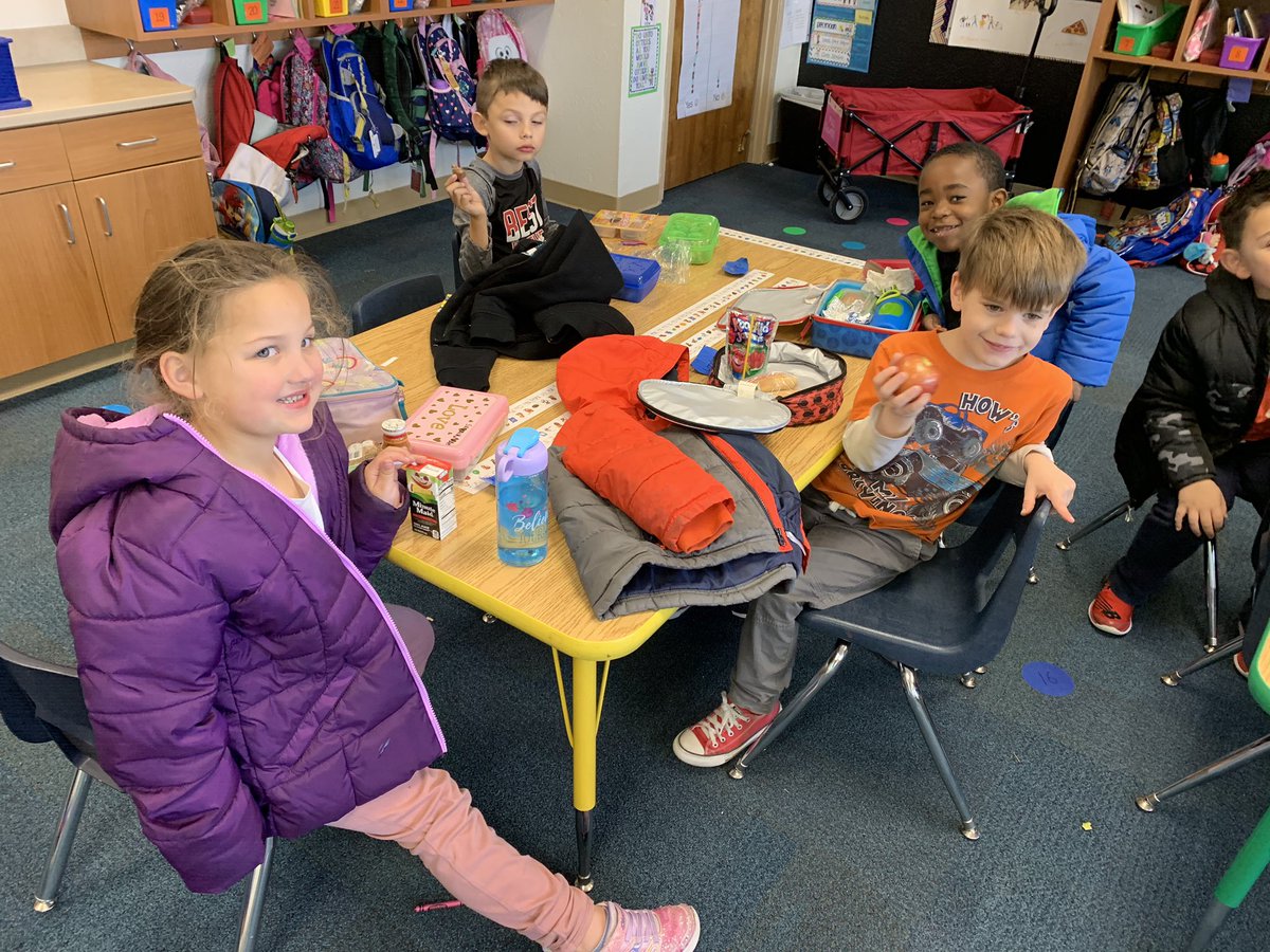 MrsAxworth's tweet photo. Lunch club with 24 of my favorite people! @melissaisd #CardinalsStartHere https://t.co/3UOWbR8XPy