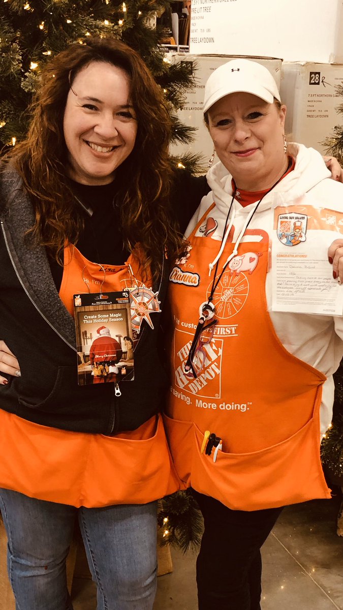 Dianna brings SUCH a fantastic energy to the front end! You rock girl!!! #team1856
