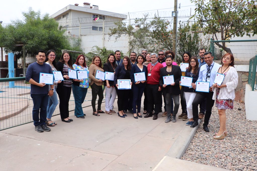 💛🖤 Más 30 funcionarios de nuestro hospital reciben su certificación de la Escuela de Formación Sindical y Liderazgo Sindical 2019, programa de estudio organizado por Universidad SEK y la Subsecretaría del Trabajo. Felicitaciones 👏🏼