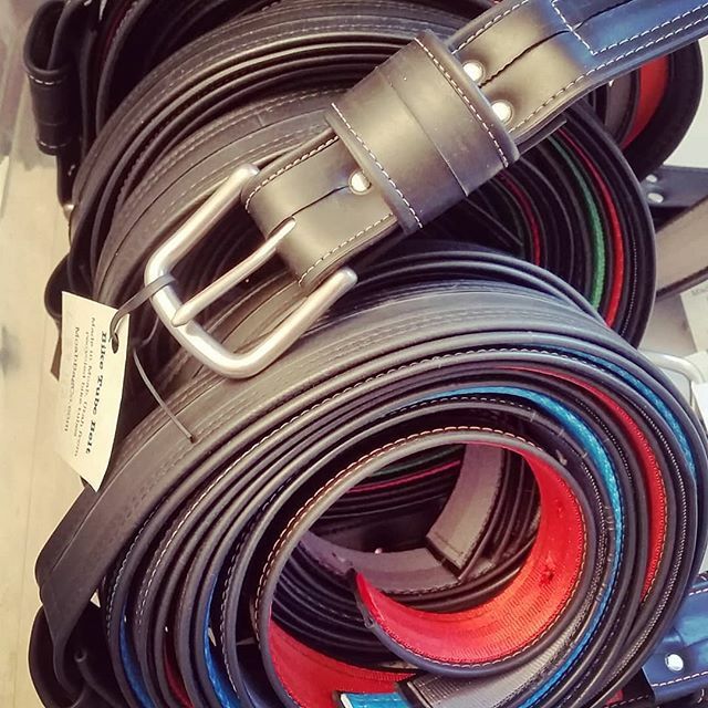 MoabBagCo's tweet photo. Hey all! I've still got belts in stock if you're looking for some cool gifts. Find the ones I have in stock that can ship next day in my Ready to Ship! shop section in my Etsy shop (link in profile ↩) otherwise I'll be happy to make one to order for ya. Also I'm offering fre… https://t.co/gChuieYzf1