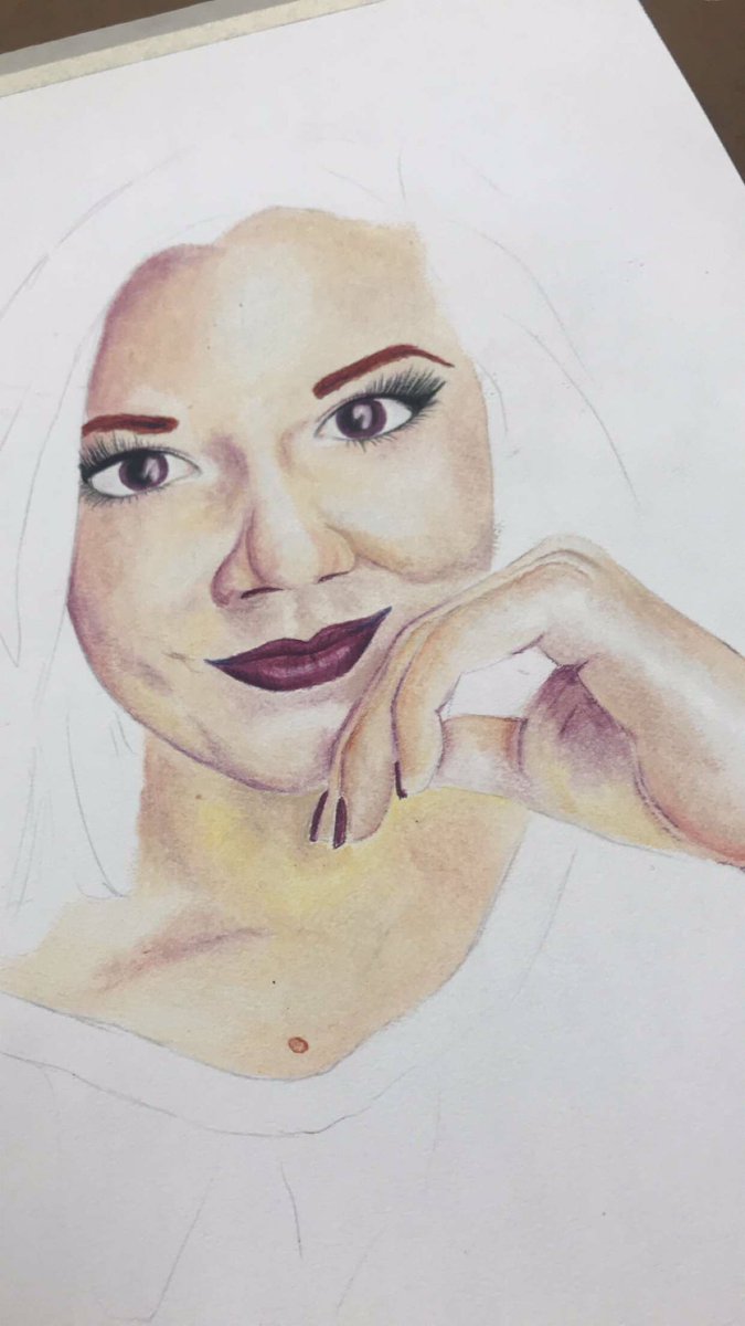 Miss_Mal_'s tweet photo. Self portrait drawing! ❤️🖤 #draw #drawing #art #colorpencil #prismacolor https://t.co/r5zSPhTAqk