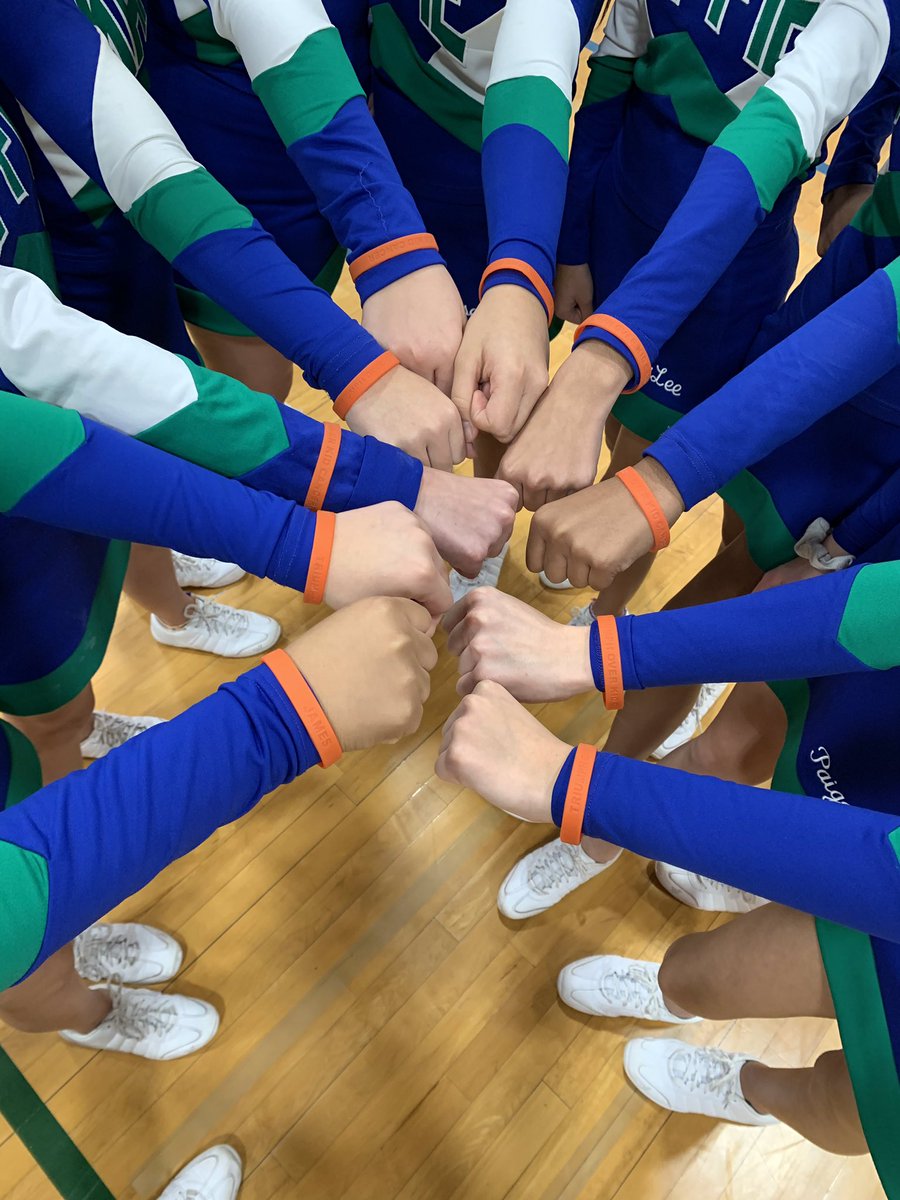 DebraAGarcia2's tweet photo. Kaffie Dolphins TOKC Orange OUT Pep Rally 🐬🏀🧡#Kaffiems #kaffiespiritteam #TOKC1 #DolphinsDoingThat1Thing@TOKC1 https://t.co/pxlyXPRjR6
