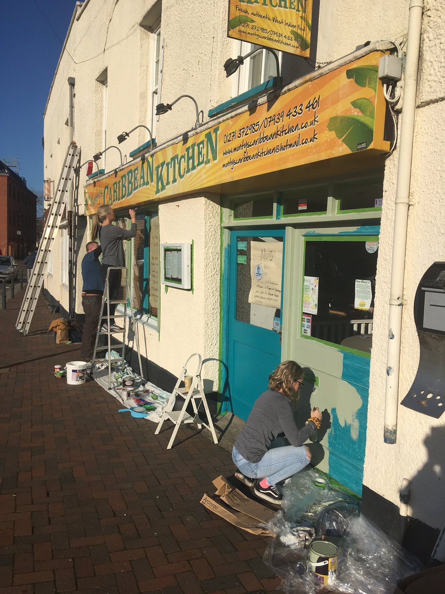 CharliesCafe3's tweet photo. Haven’t had a lot of updates to post about 🌹 Everything is going smoothly and we’re all very happy with the progress!! Now more looking to open January 🙌🤞 we’ve been in the cafe most days cleaning and painting 🖌🎨 back to the cafe tomorrow as we are on a roll 💖 https://t.co/u0Sr6CYeBD
