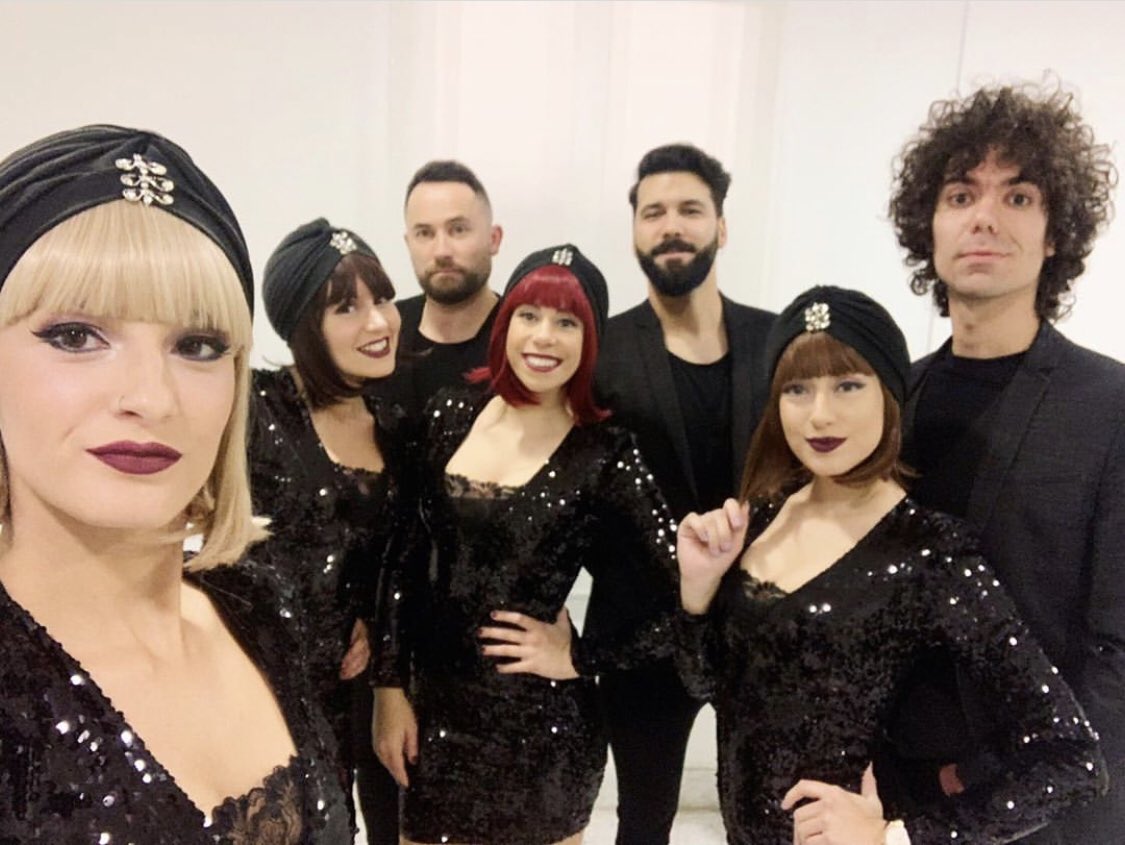 Broken Peach on Twitter "Next stop in madrid Let’s go peaches!🍑 