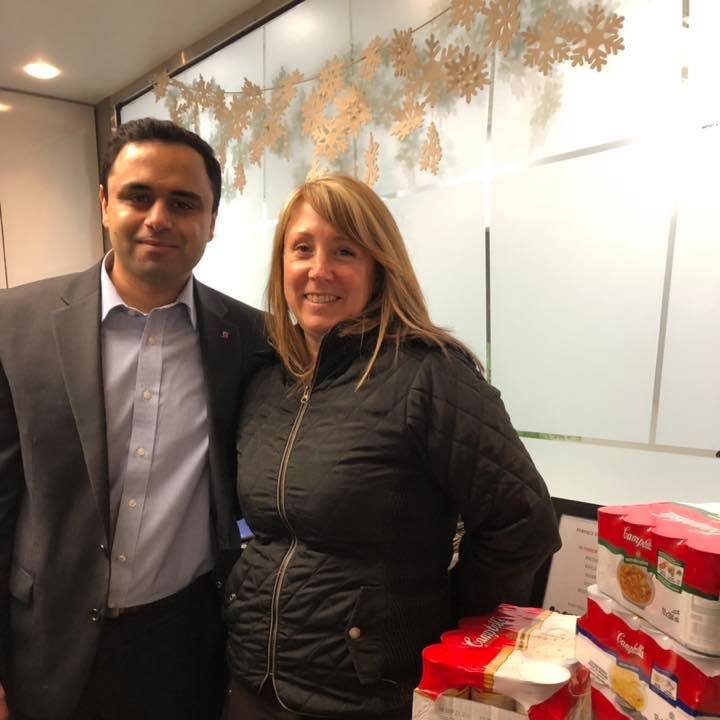 Amazing human alert!! Thank you Shayan and Sherry from Scotiabank, for your generous donation to our Christmas Hampers! #sothoughtful #Ilovepg