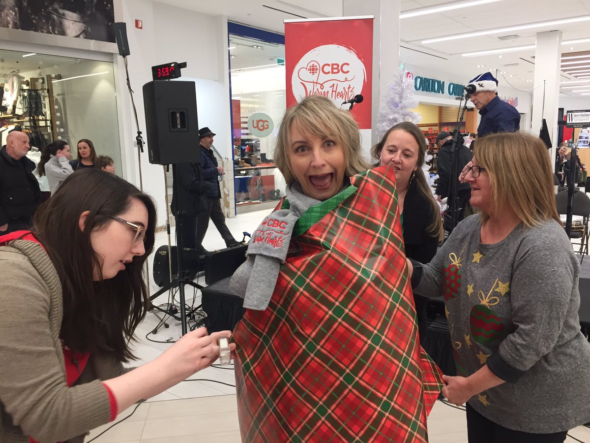 stephtobin_'s tweet photo. When no one brings gifts for us to wrap, we wrap people. #feednl https://t.co/Rux0HdFKnV