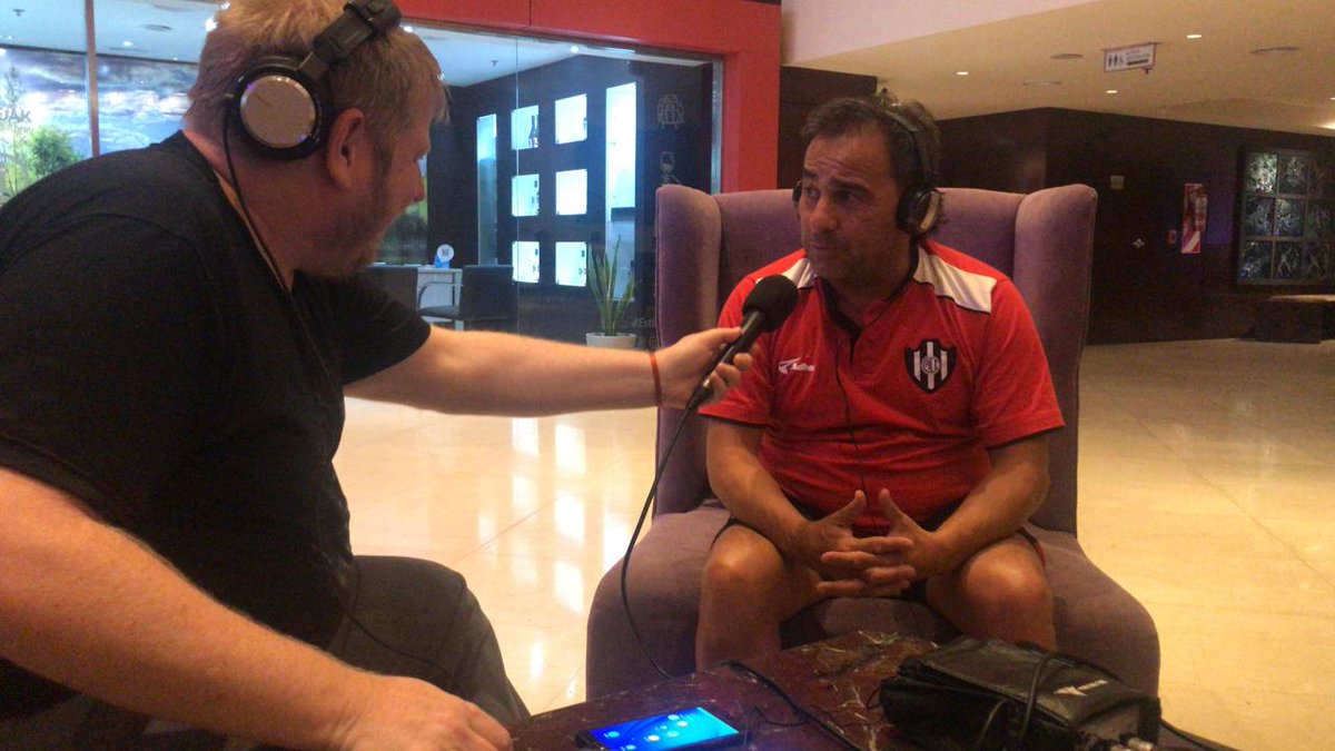 Entrevistando en el <a href="/Superclasico630/">El Superclasico</a> a Gustavo Coleoni entrenador de Central Córdoba que mañana disputará la final de la <a href="/Copa_Argentina/">Copa Argentina AXION energy</a> ante #River en Mendoza.