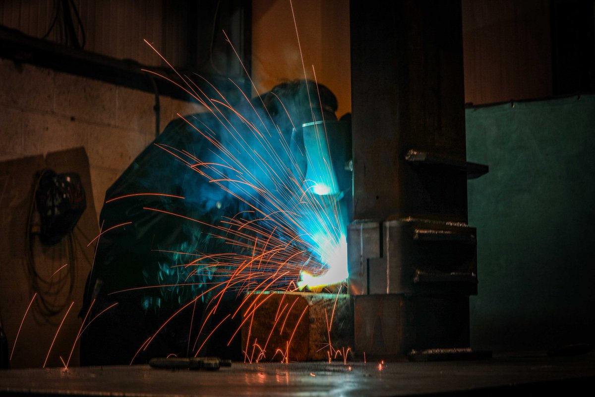 Kris_Miller_'s tweet image. Whilst everyone else was out covering the #GeneralElection2019 I was sent to take pics of.... potato harvesting machinery. #scanstone #potato #tattie #DogsAtPollingStation #dogsatpotatomachineryplace