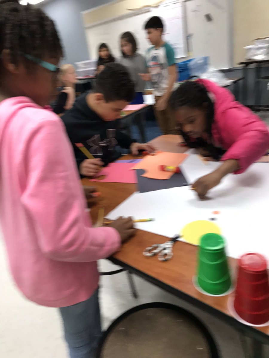 MackeyElem's tweet photo. Group work leads to great conversations about scale and moon phases/position relative to the Earth and Sun!  #mackeyes https://t.co/oZeWwqKxFk