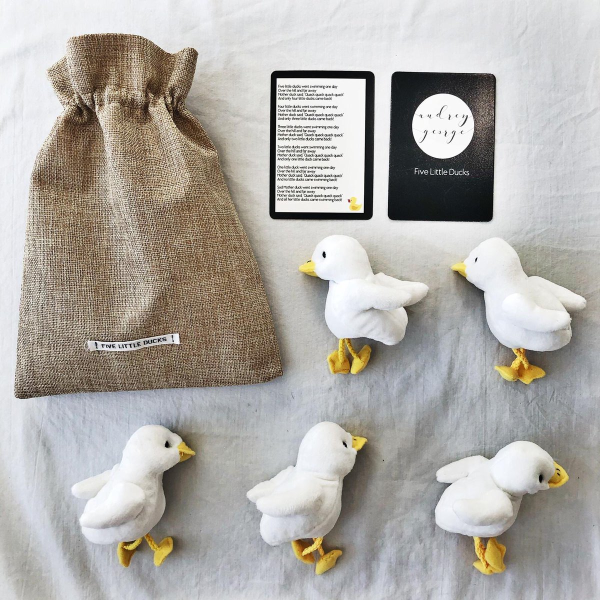 audreygeorgeco's tweet image. 5 little ducks went swimming one day...  

Singing is a fantastic way to spend time together with young children and also a great method of helping them learn.

Order in time for Christmas delivery!  

#nurseryrhymes #puppetsets #EYFS #EYFSmaths #christmasgiftideas