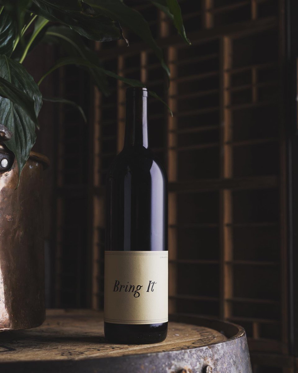 keep6imports's tweet photo. Very excited to announce that Swick Wines are now available in Ontario! Available to licensees (orders@keep6imports.com) and to private customers through our online shop https://t.co/AxBR3DTTWE https://t.co/bHuDdBgPmt