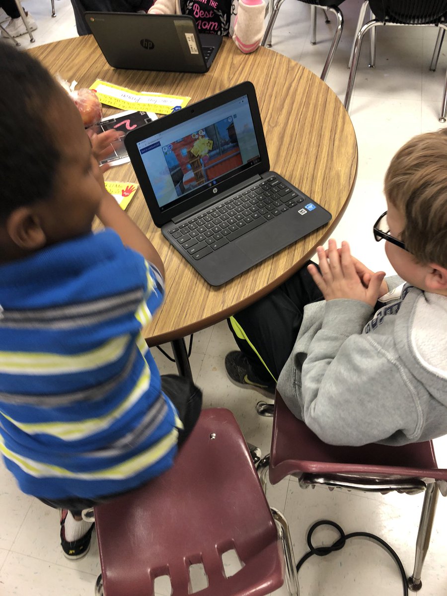 MeganEberhardt1's tweet photo. Look at these kiddos coding! My amazing Kinder kids participated in the Hour of Code today! Look at the cooperation, perseverance and problem solving these 5 years are doing! #CodingtheBestSPS #efesproud #spsk12proud https://t.co/XXVxlck5QC