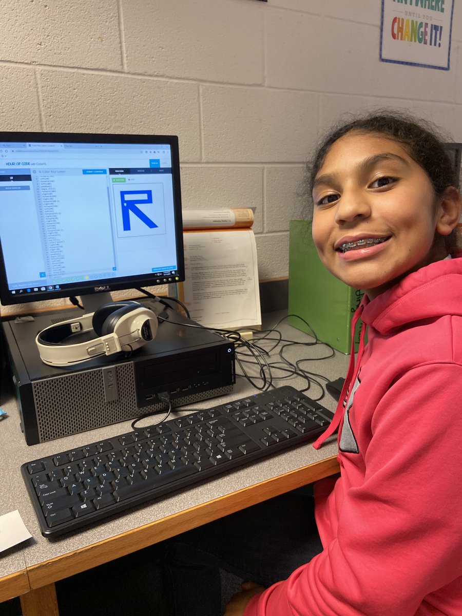 CodeHS's tweet image. Computer Science Education Week is in full swing and the students at Belmont Ridge Middle School created some AWESOME bubble letters using Python! 🐢🖥️ @BelmontRidge #HourOfCode