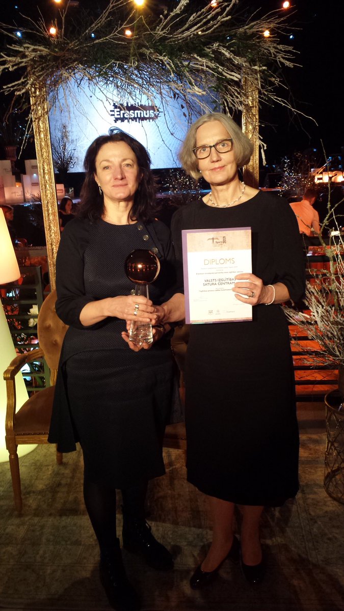 Projekts “Izglītības procesu vadība multimodālām mācībām” iegūst Erasmus+ balvu “Spārni 2019”! Esam lepni būt daļa no šī veikuma!