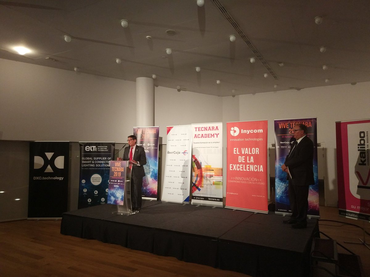 👌 El vicepresidente del <a href="/GobAragon/">Gobierno de Aragón</a> <a href="/ArturoAliaga_/">Arturo Aliaga López</a> cierra #ViveTecnara2019 de <a href="/tecnara/">TECNARA - Clúster TIC de Aragón</a> con #transformaciondigital e #industria40 👏