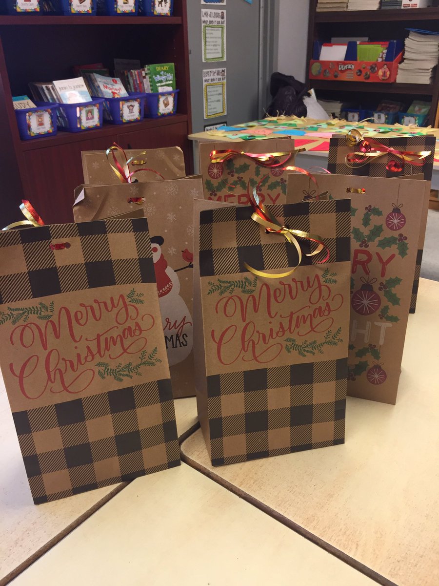 Diane Filek tweet media