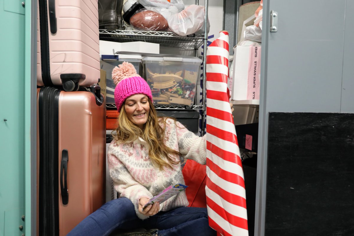 strollerincity's tweet photo. New post! Storing winter gear easily in NYC with @ManhattanMini ! #MiniStorageMaximumYou #ad
https://t.co/IfFQPgY3CE https://t.co/NlYSPOPk20