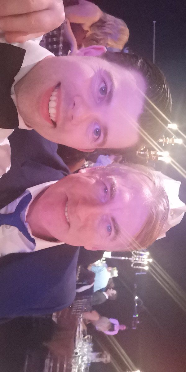 SamWilson131089's tweet photo. #smarterchristmas old fogey and handsome son @serviceware https://t.co/AocMlWnz4x