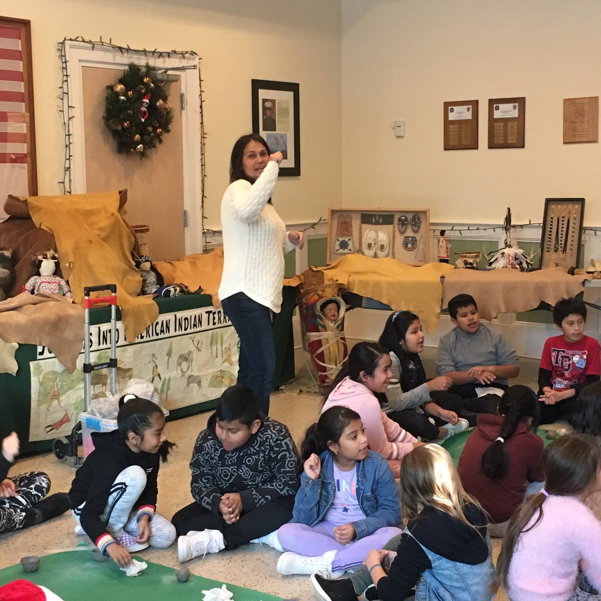 Even some of the teachers got involved with the catchy beat of an old Iroquois Longhouse song! 🥁<a href="/HamptonBaysES/">Hampton Bays ES</a> #EngageHB #WeAreHB